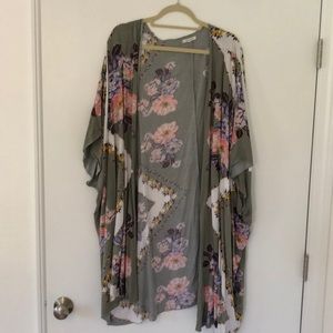 Maurices kimono sz l/xl